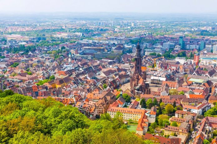 Freiburg im Breisgau verfügt über seinen ganz eigenen Charme und ist ein beliebtes Urlaubsziel