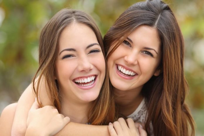 Im Gesicht abnehmen - Tipps und Übungen, wie man im Gesicht abnehmen kann Im Gesicht abnehmen - Tipps und Übungen, wie man im Gesicht abnehmen kann